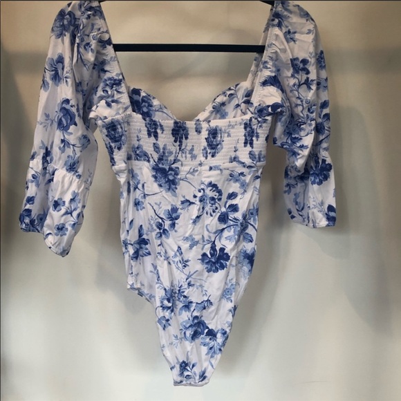 Out from under long sleeve ruched bodysuit - Picture 6 of 7